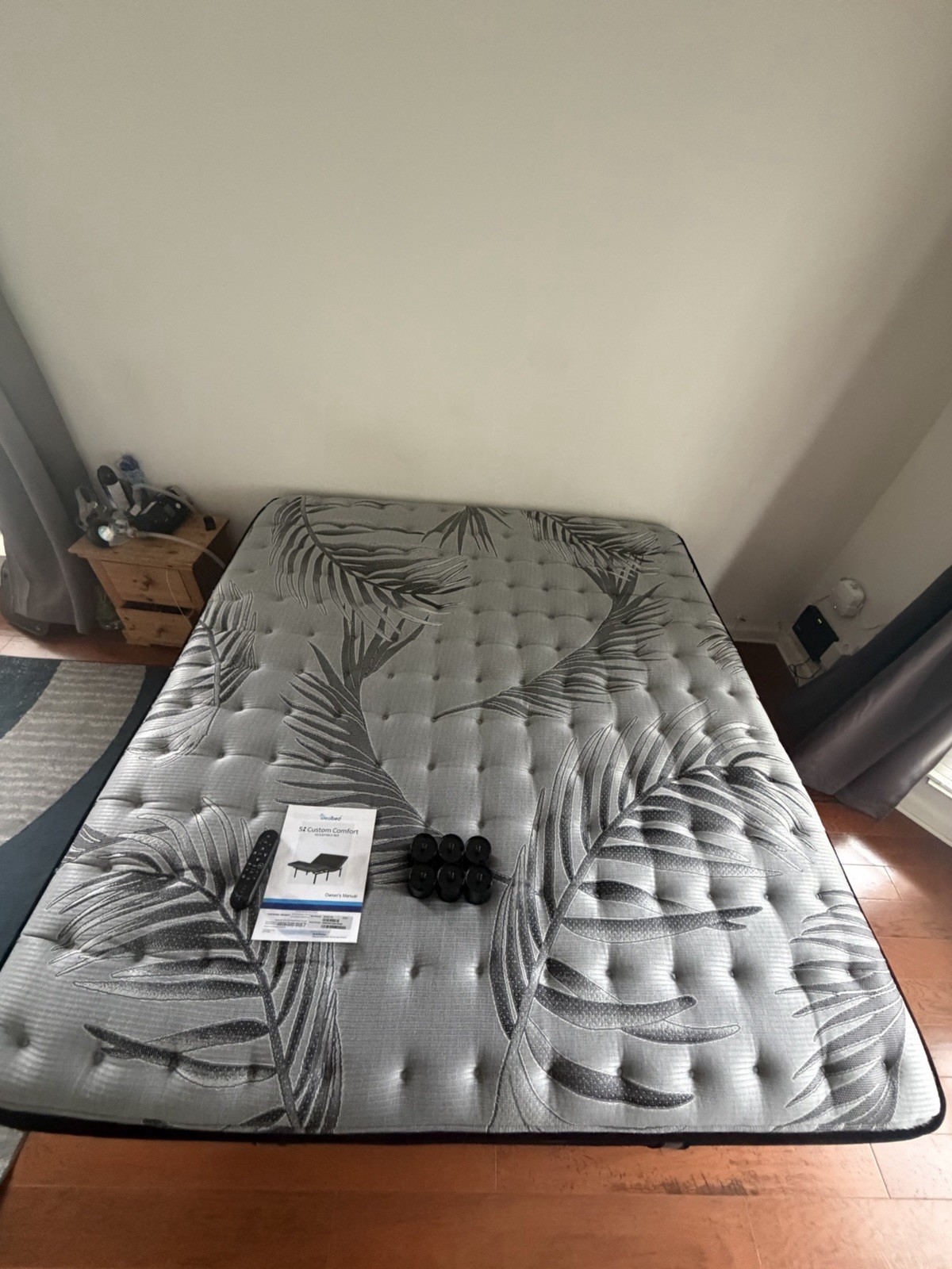 Adjustable Bed Frame & Sealy Posturepedic plus mattress King Size Bedroom set