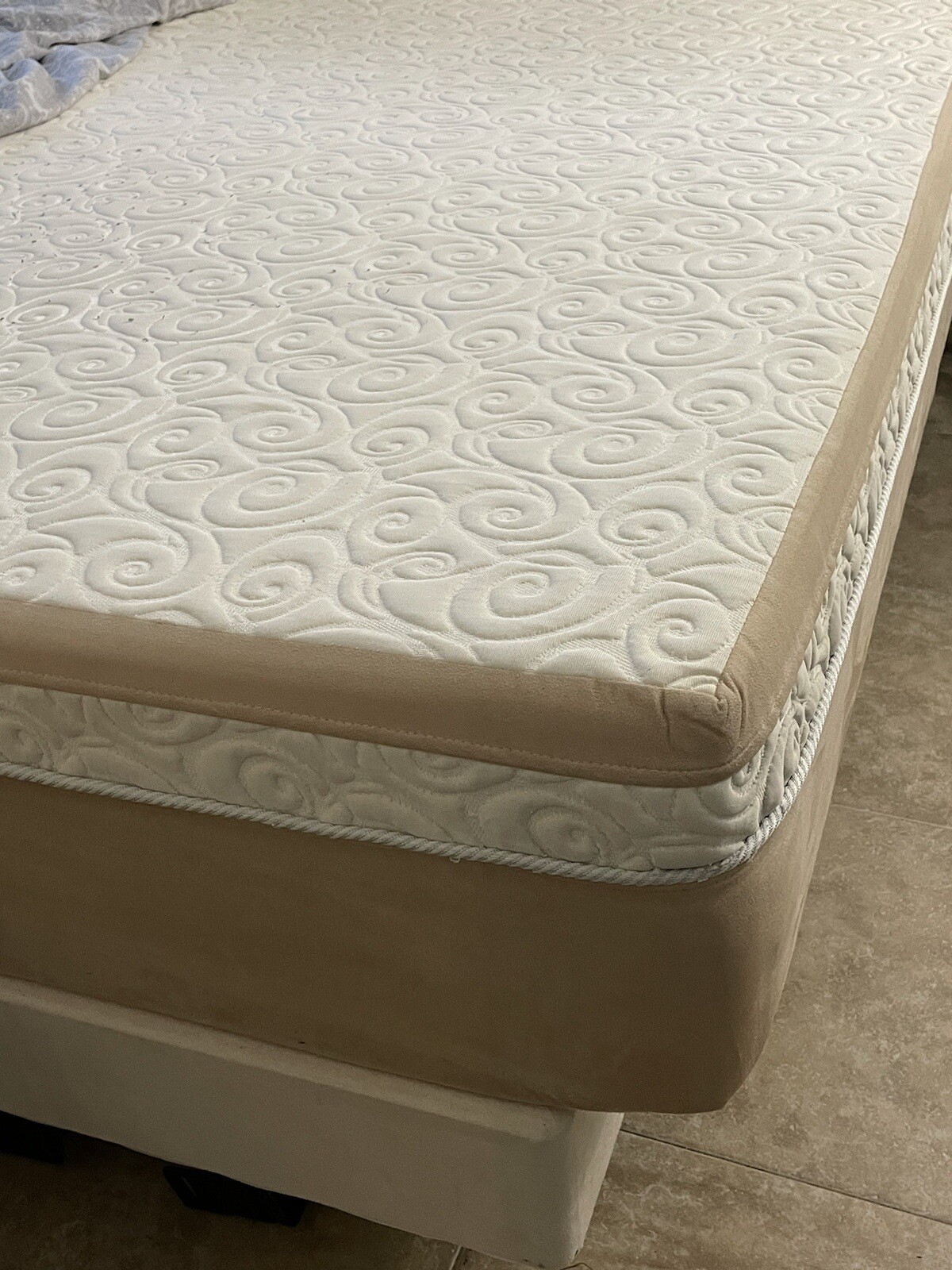 Tempudic king rapsody mattress