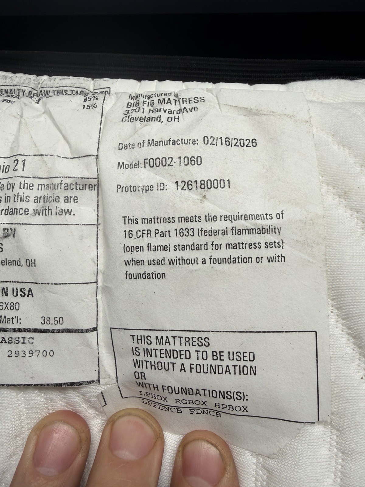 Big Fig Classic King Size Mattress W/ THERMOGEL New Damage Freight