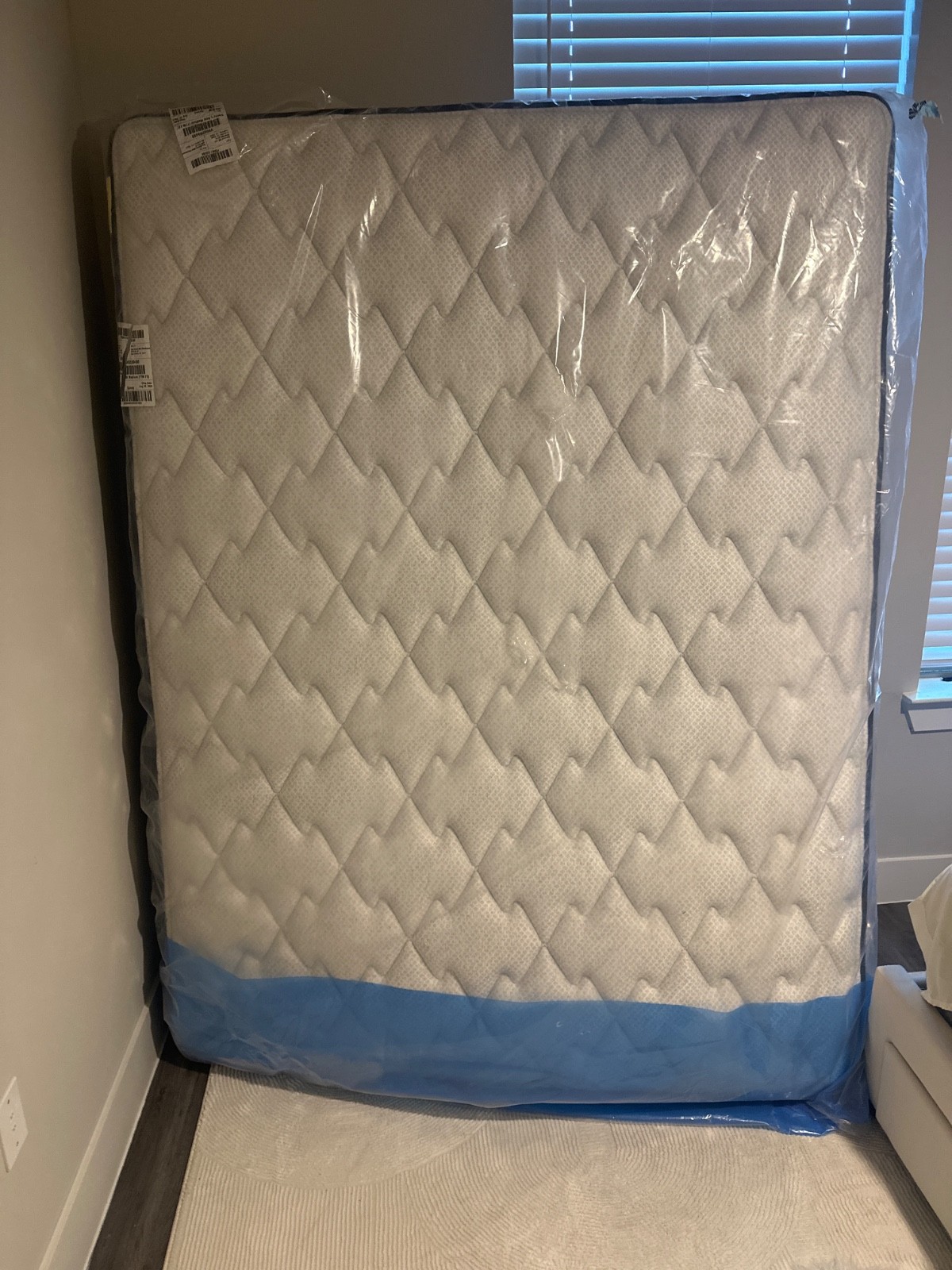 Sleepy’s Rest Medium Innerspring Mattress Queen