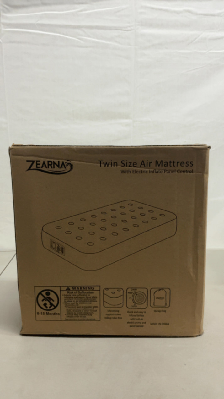 Zearna Air Mattress with Built in Pump Twin