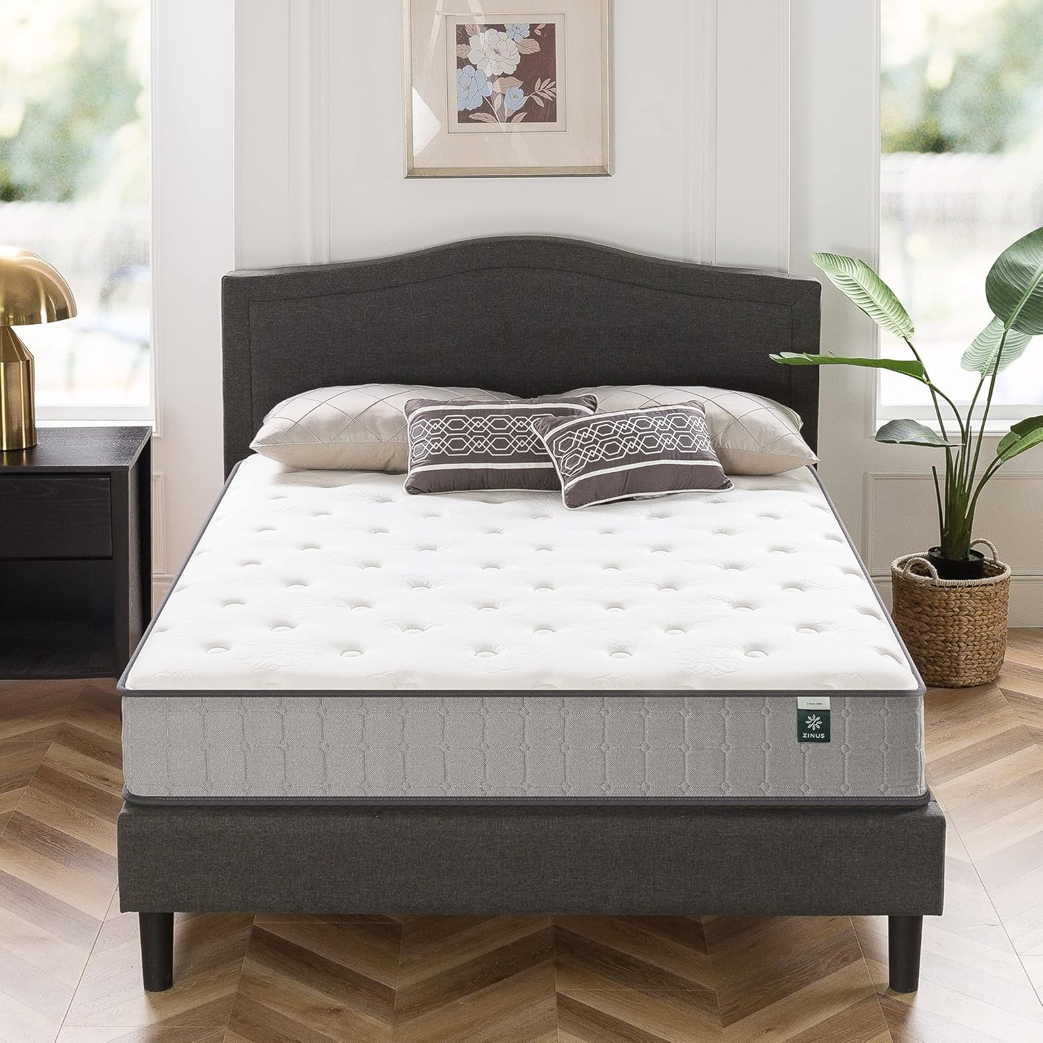 Zinus 10 Inch Comfort Support Cooling Gel Hybrid Mattress, Full, Tight Top Inner