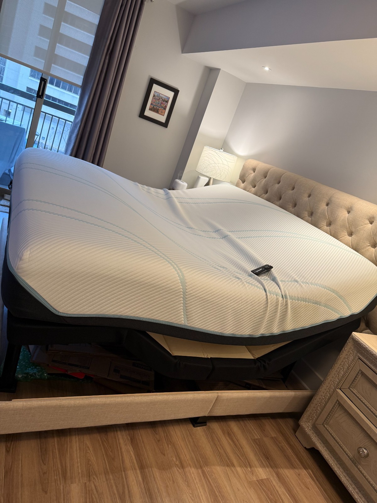 King Tempur-pedic Pro Adapt Mattress w/ Adjustable Base. Great Condition