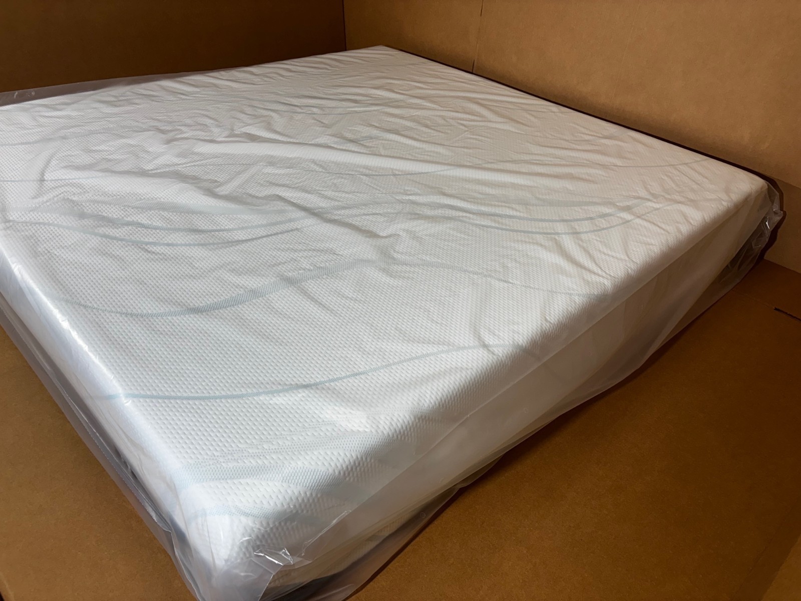 Tempurpedic Supreme Firm 2.0 King Mattress 2025 MSRP $2199 Brand New!