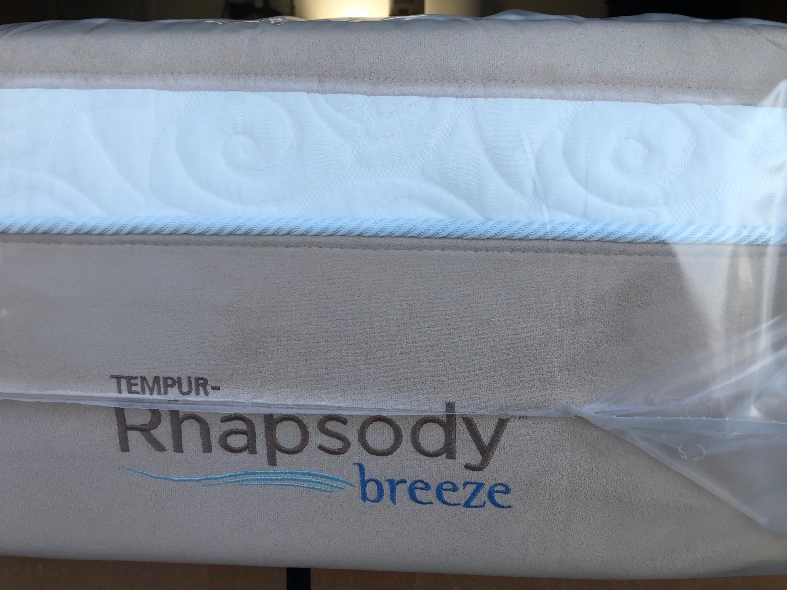 Tempurpedic Rhapsody Breeze Split King Mattress MSRP $6598 FREE SHIPPING!