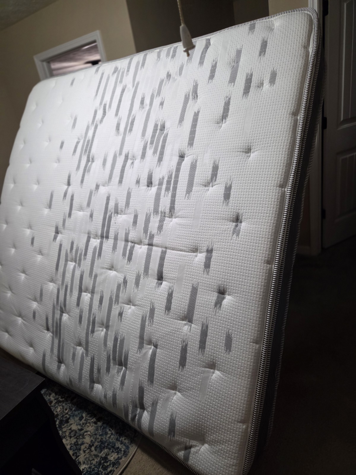 Fast Deal!!!King Size MATTRESS Set w/dual box spring! Local Pick-up Only!!!