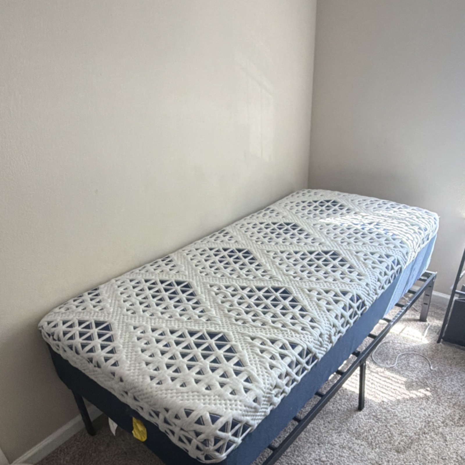 Sleepys Hybrid Twin Mattress Medium Firm Breathable Fabric Contemporary