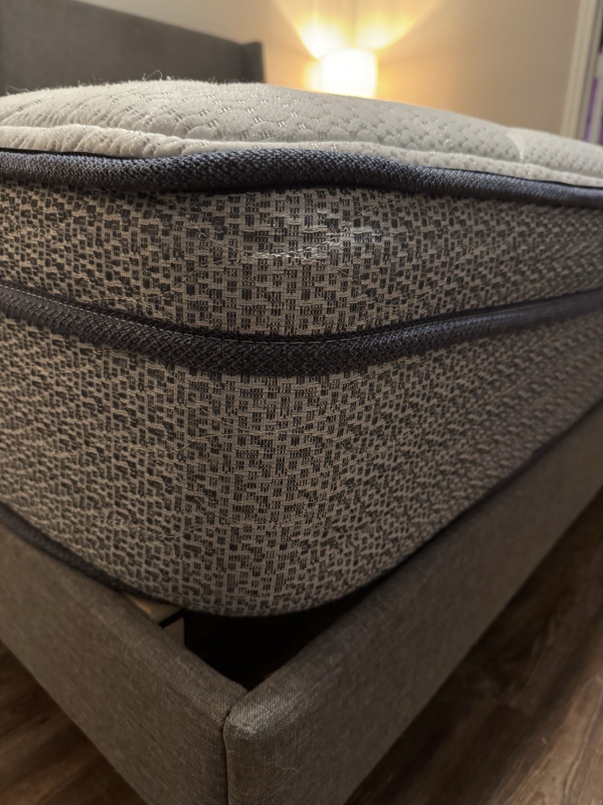King Size Mattress Serta Perfect Sleeper Elkins II Used