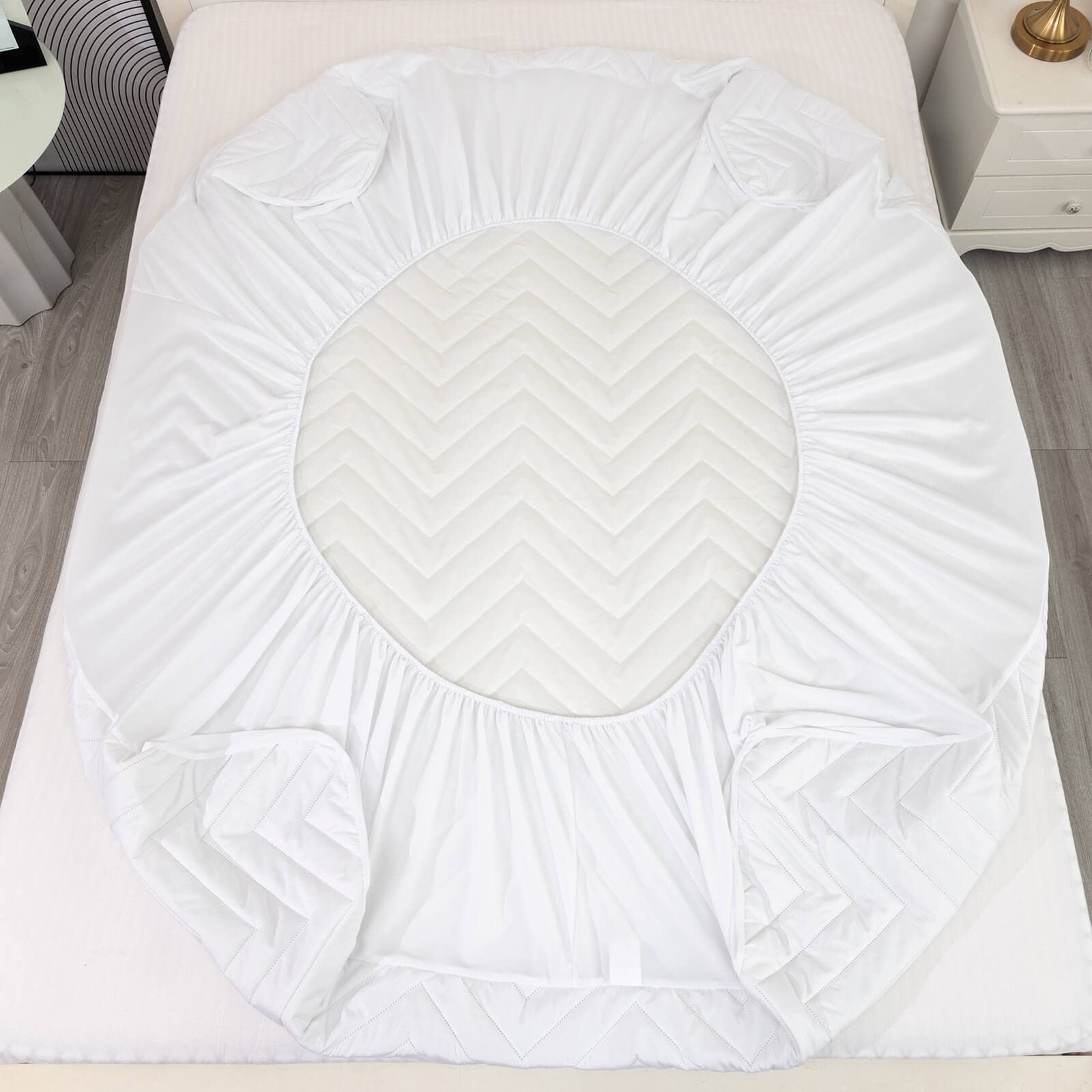 Quilted Waterproof RV Short Queen (60 x 75 inches), White