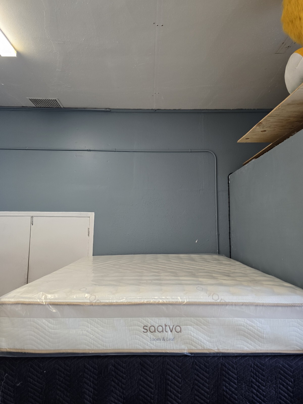 Saatva Loom&Leaf Relaxed Firm KING SIZE