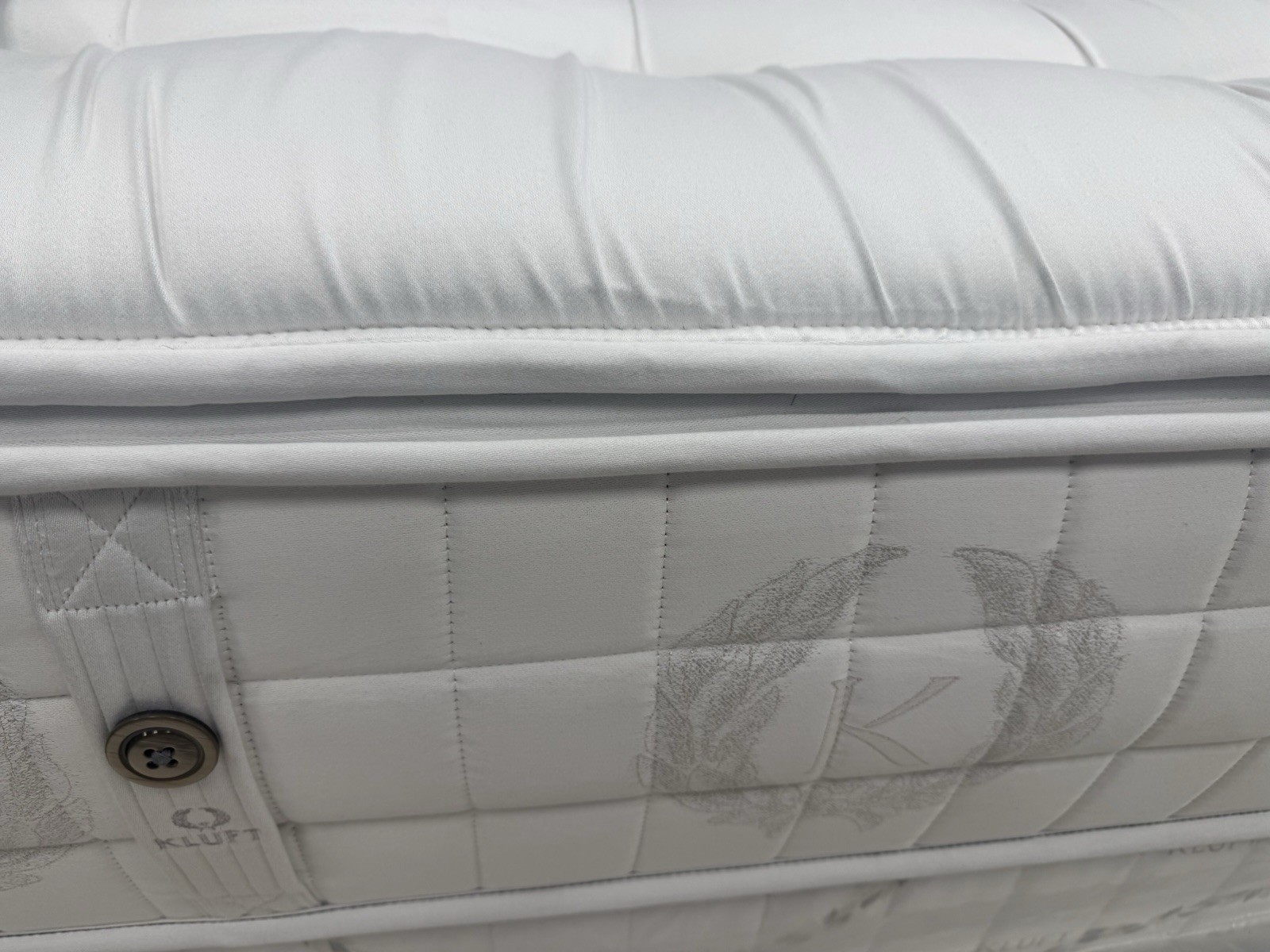 KLUFT SIGNATURE KING ORCHID LUXETOP PLUSH MATTRESS NEW CLEARANCE FAST SHIP