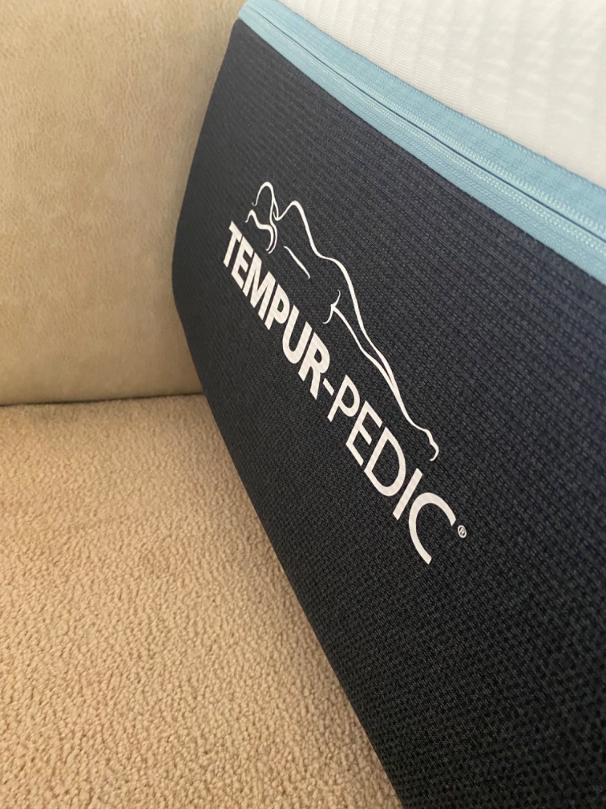 TempurPedic ADAPT HYBRID 2.0 MEDIUM TWIN XL MATTRESS NEW FAST SHIP CLEARANCE