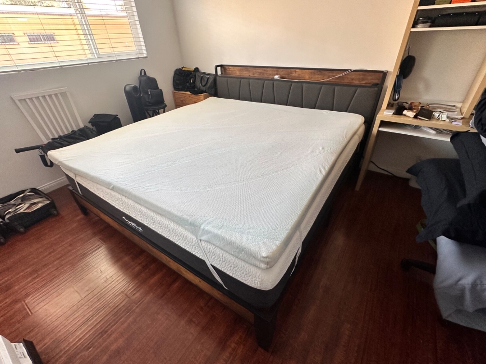 LUCID Refresh 14″ Triple-Layer Gel Memory Foam Mattress, King Size (LU14KK45MF)