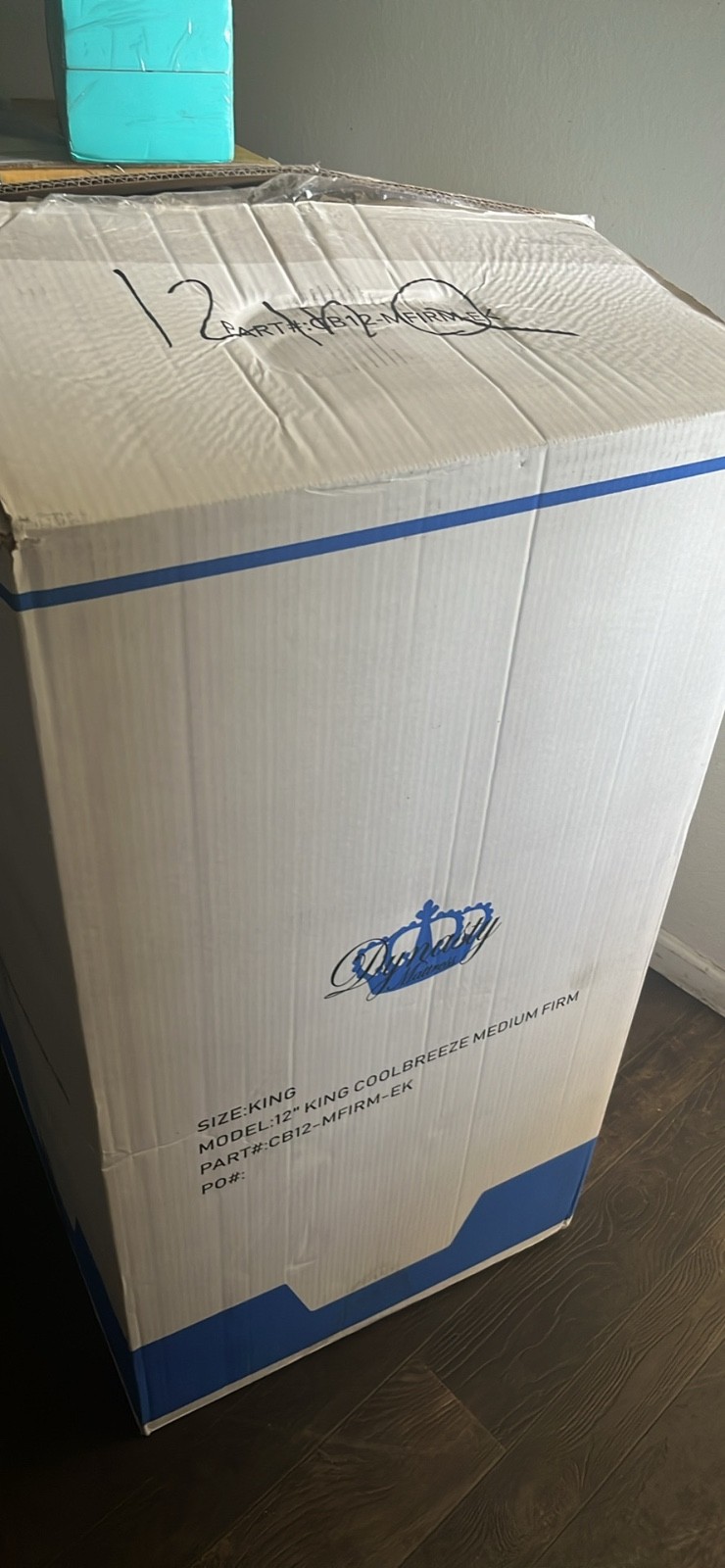 SweetNight SMN-THCD-12-Q Queen Size Mattress