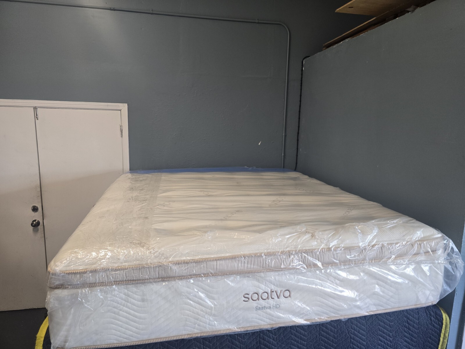 Saatva HD King Size Mattress