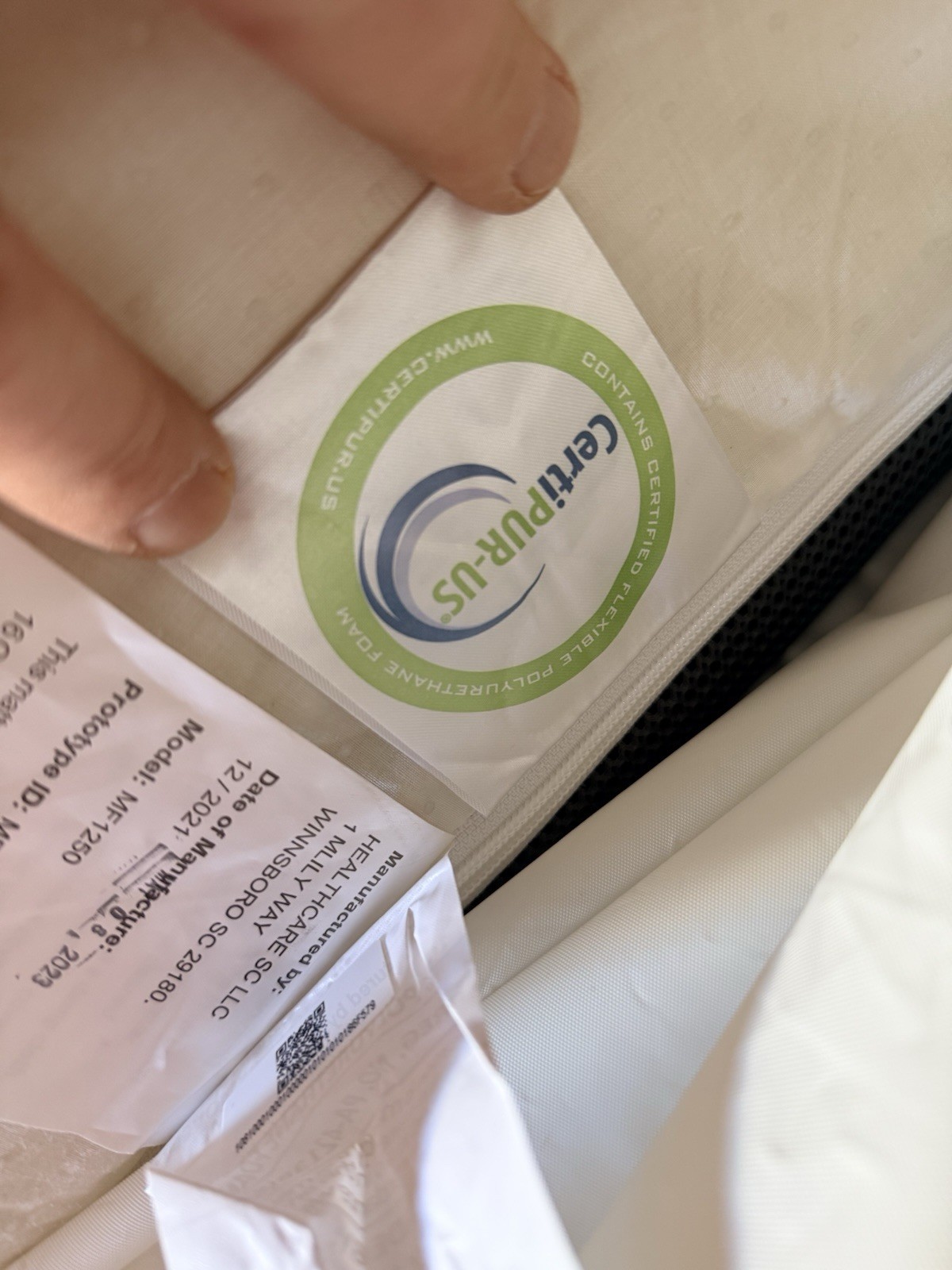 CURVE Queen Foam Mattress 60×80 CertiPUR-US Made in USA