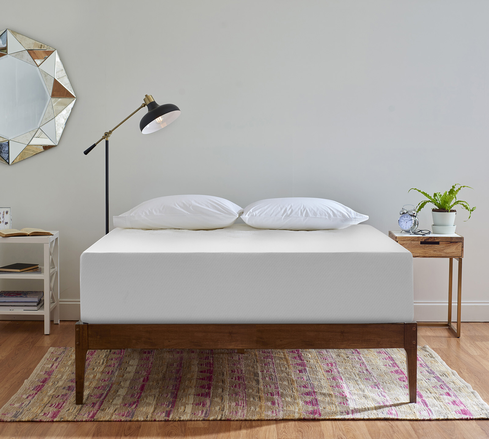 Serenia Sleep 14″ Plush Comfort Memory Foam Mattress, Made in USA