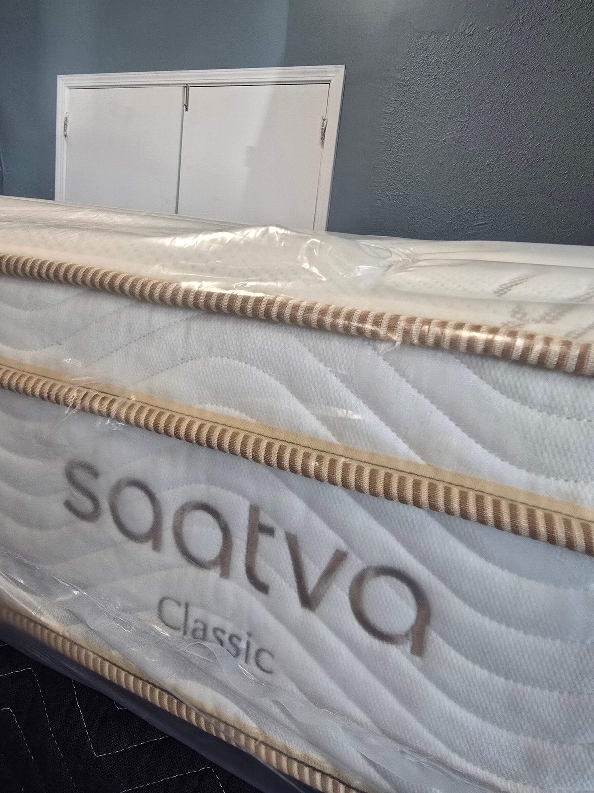 Saatva Classic 11.5 Queen/ Full