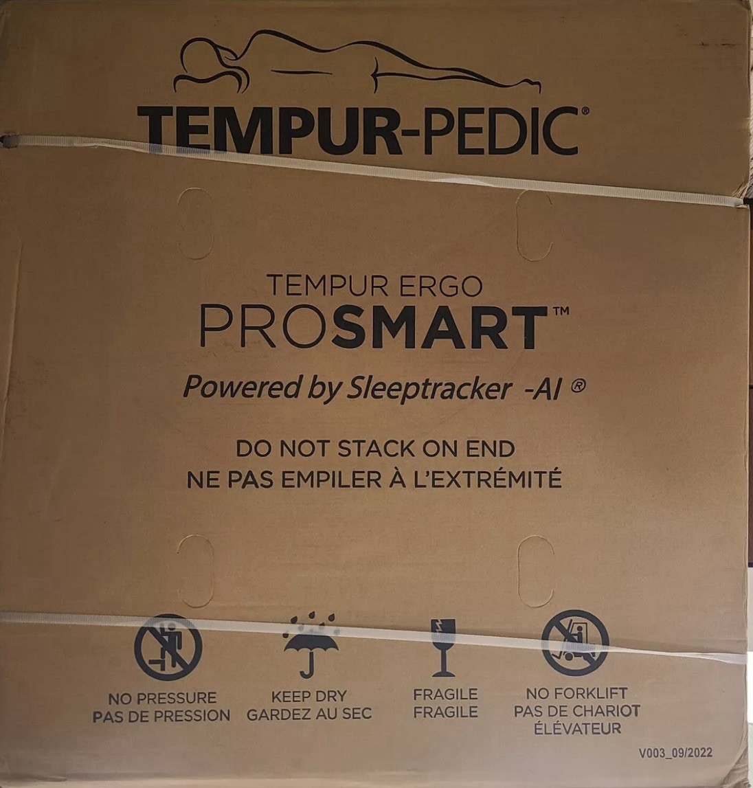 TempurPedic LuxeBreeze 2.0 Medium Hybrid Split King Mattress + ProSmart Base