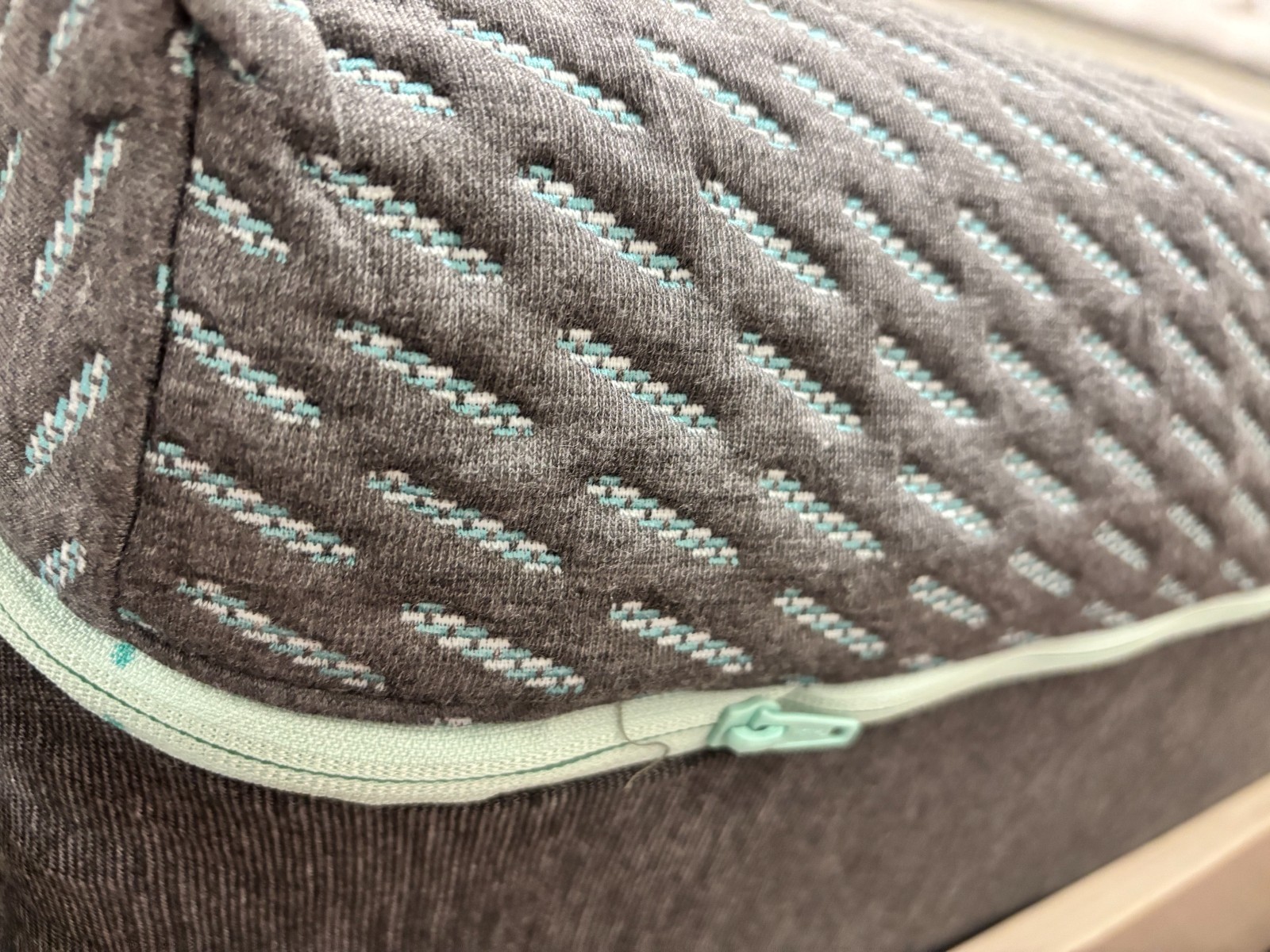 Tuft & Needle Mint Hybrid – King Mattress – PROMOTION