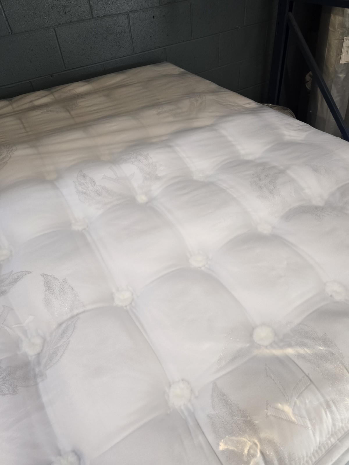 Kluft Signature Camellia Luxury Firm Mattress Full Size