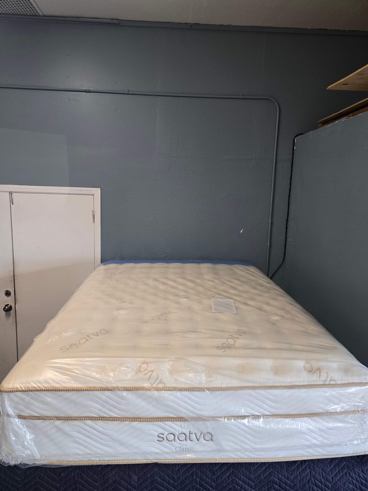 Saatva Classic 14.5 Queen/ Full