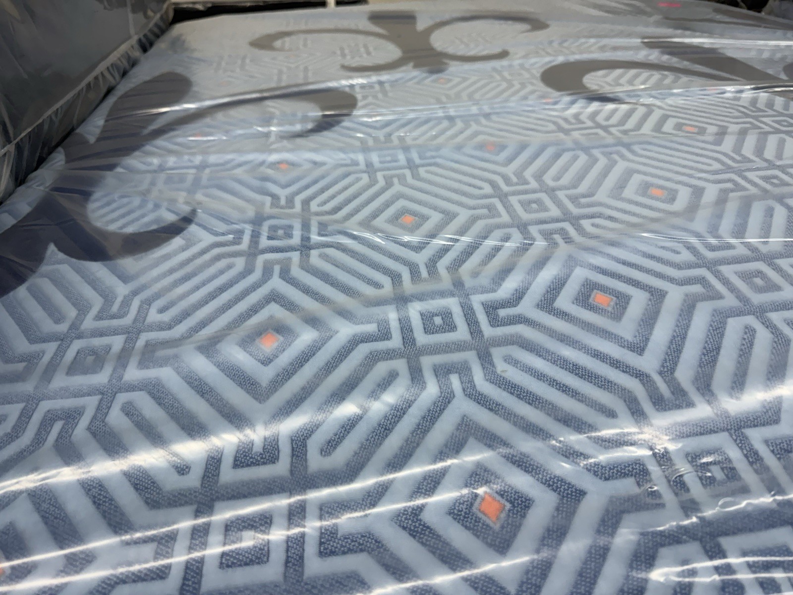 STEARNS AND FOSTER ESTATE Lux Hybrid Firm KING MATTRESS FREE SHIP!