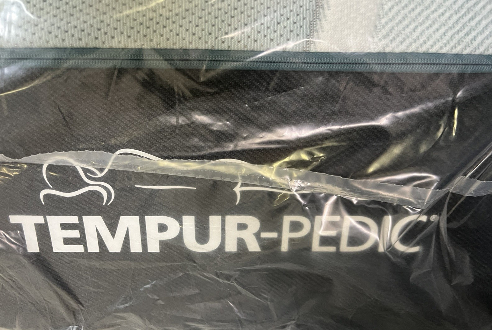 TempurPedic LUXE ADAPT SOFT 2.0 QUEEN MATTRESS NEW CLEARANCE FAST SHIPPING