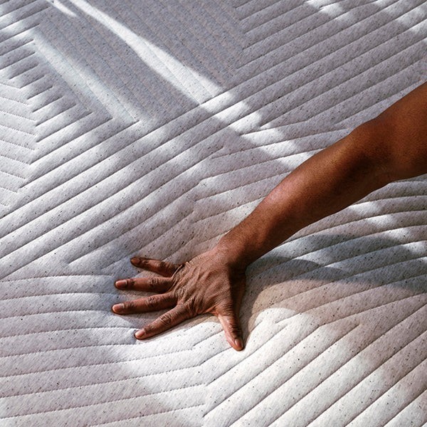 Casper Nova Hybrid CA King Mattress – Sanitized & Recompacted – Free Delivery