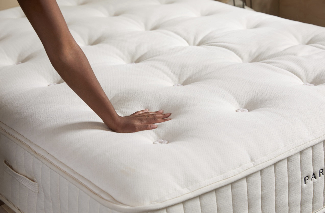 Parachute Home Luxury Premium Eco Mattress. Queen. New. Orig 2700