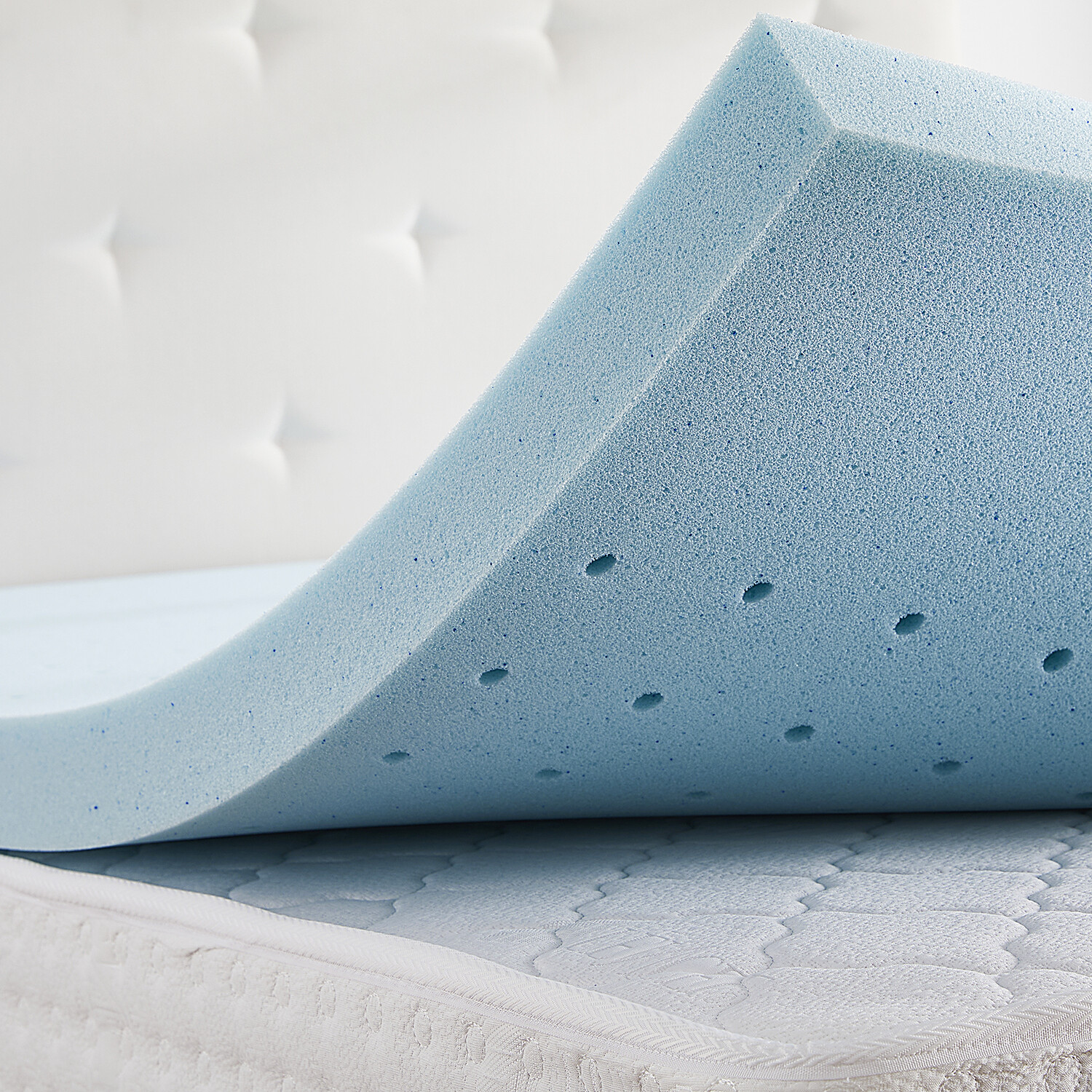Memory Foam Mattress Topper-2,3 or 4” Gel Infused Ventilated Design Mattress Pad