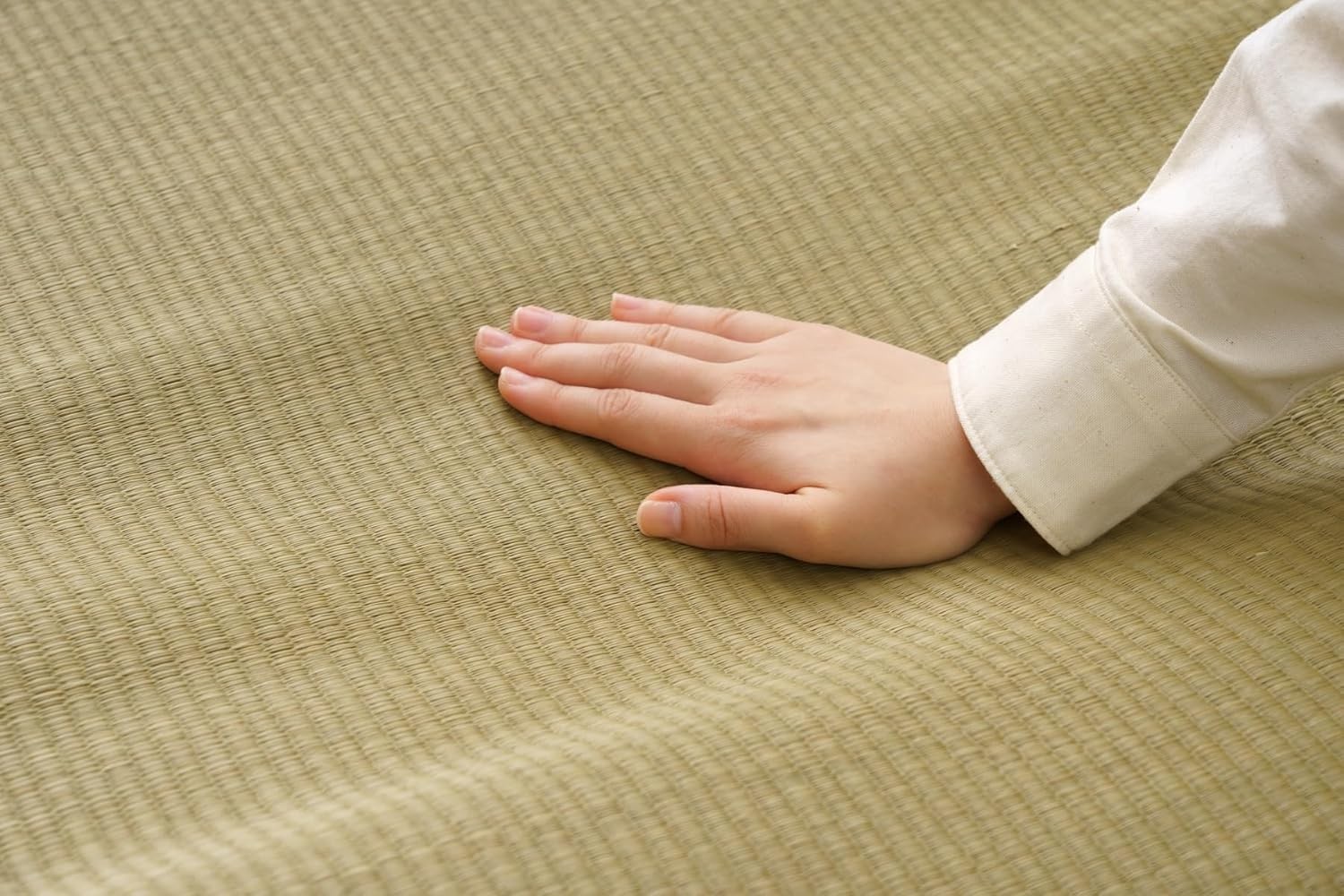 Japanese Tatami Igusa Rush Grass Sleeping Mat, Full Size Futon Topper