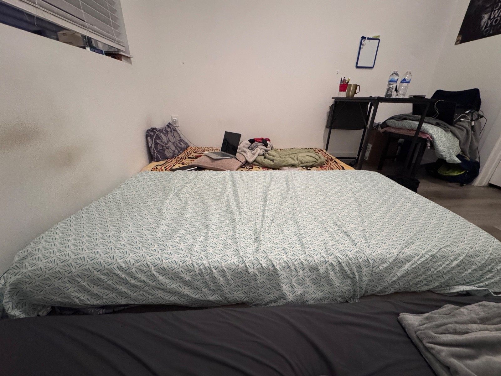 ZINUS Green Tea Memory Foam Twin Mattress – White