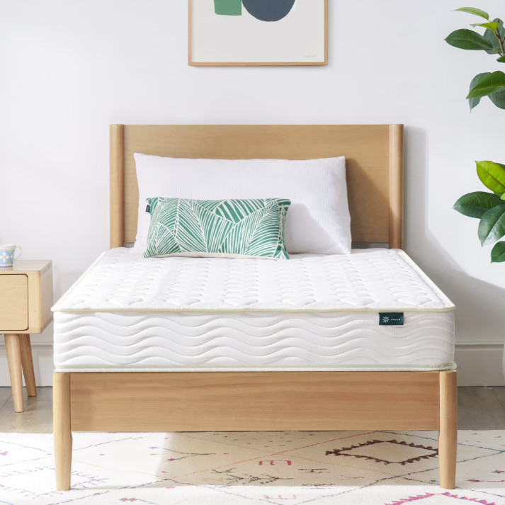 Zinus 6″ Core Comfort Tight Top Bonnell Innerspring Mattress, Twin/Twin XL