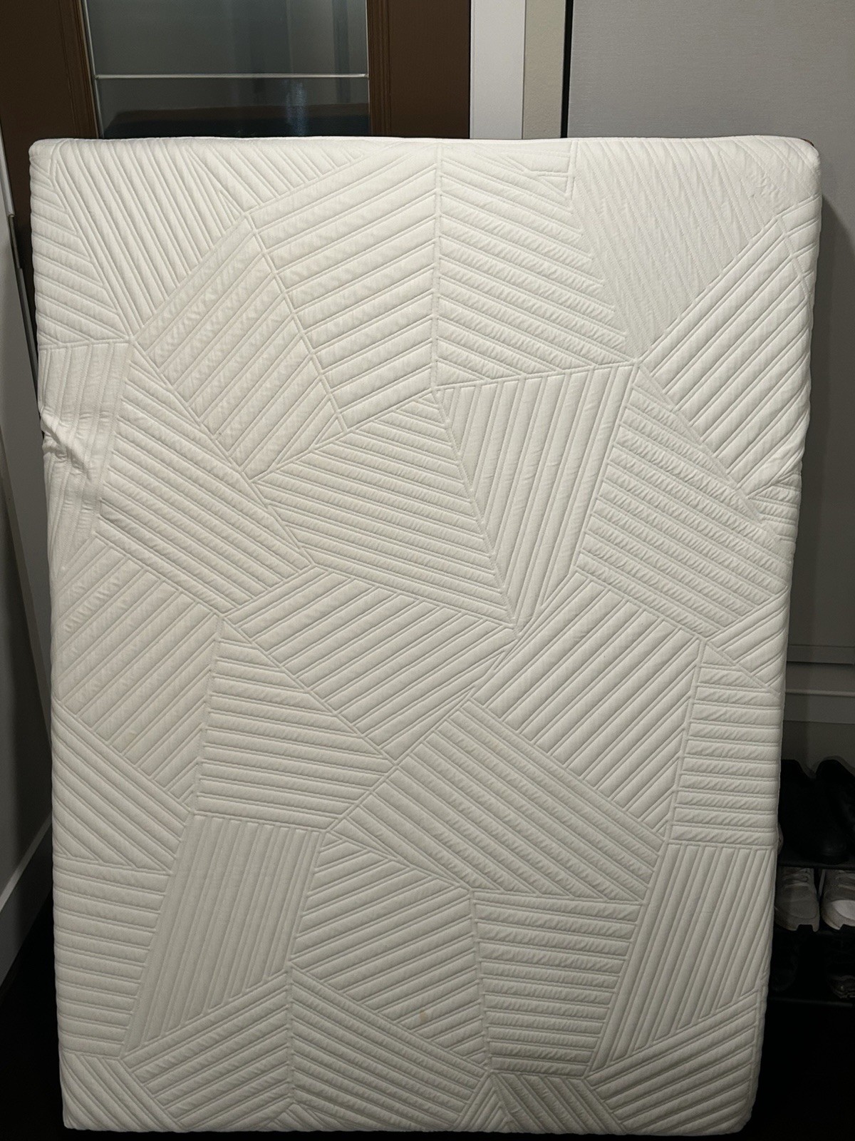 Zinus Full Memory Foam Mattress Medium Firm Hypoallergenic Geometric Cover