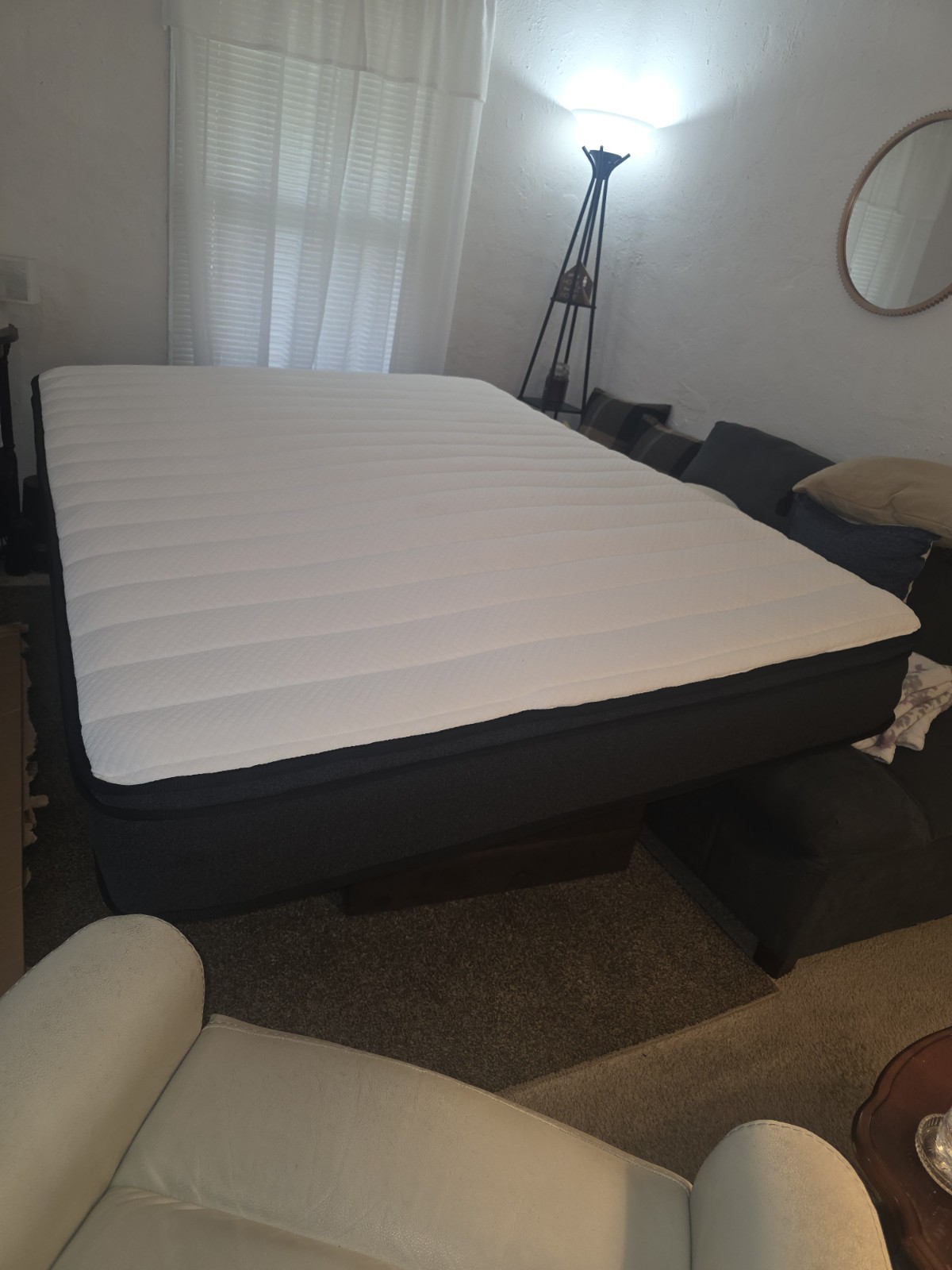 Queen Memory Foam Mattress, Medium Firm, White/Black, Adults, Rectangle, Bedroom