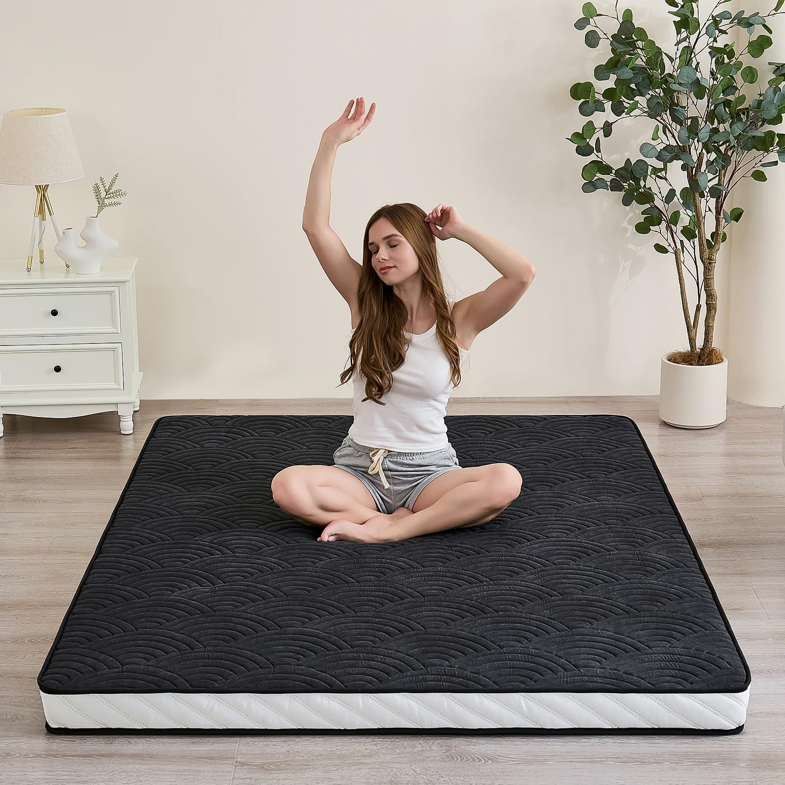 Japanese Floor Mattress, Quilted Futon Mattress with Anti-Slip Bottom, Foldab…