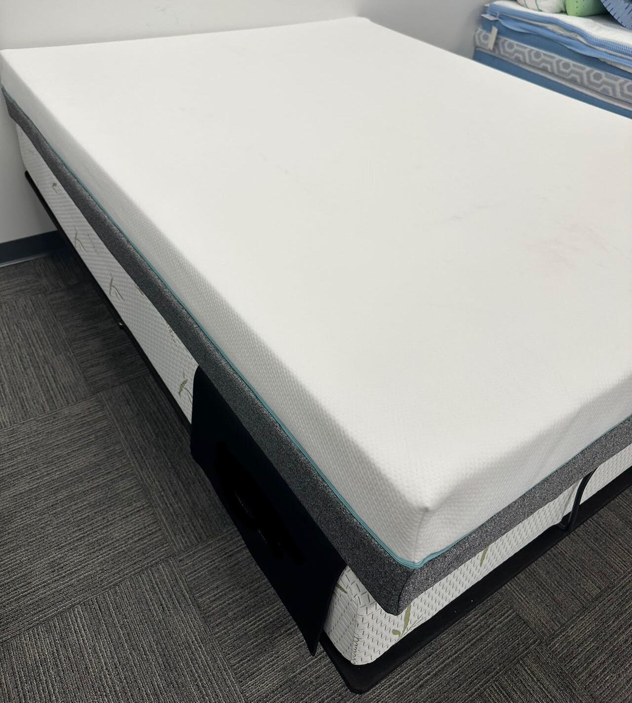 Memory Foam ice silk cool gel Mattress 4″ Twin Size