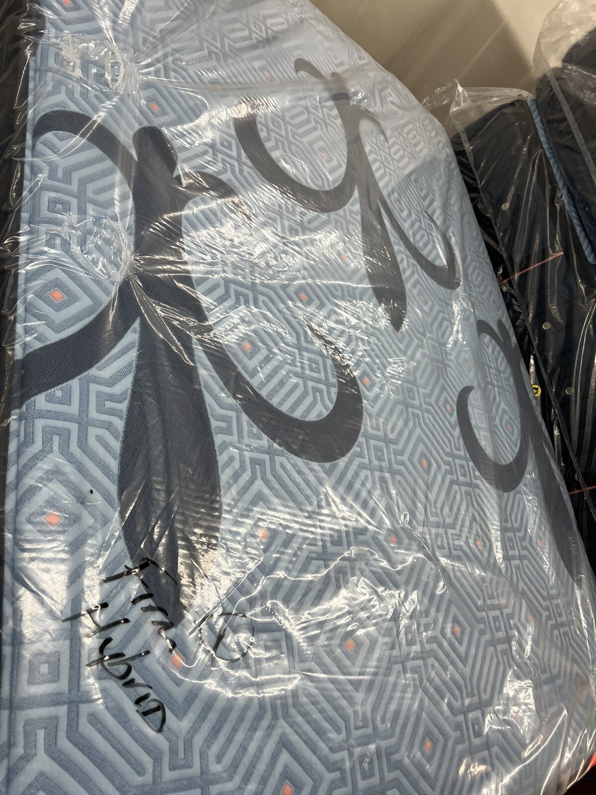 STEARNS & FOSTER LUX ESTATE HYBRID FIRM KING MATTRESS NEW CLEARANCE FAST SHIP