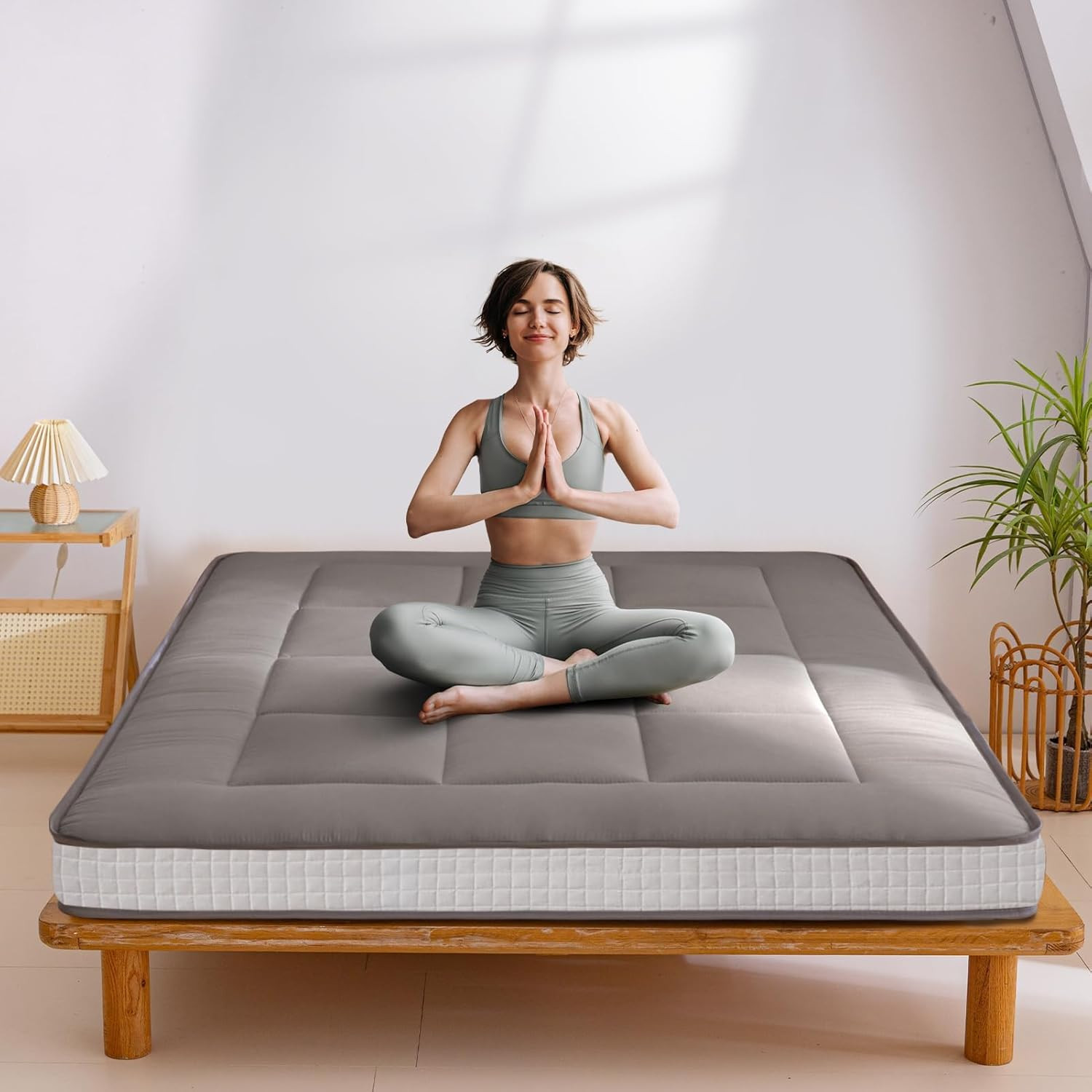 Extra Thick 6″ Foldable Japanese Floor Futon Mattress – Dark Grey, Full Size