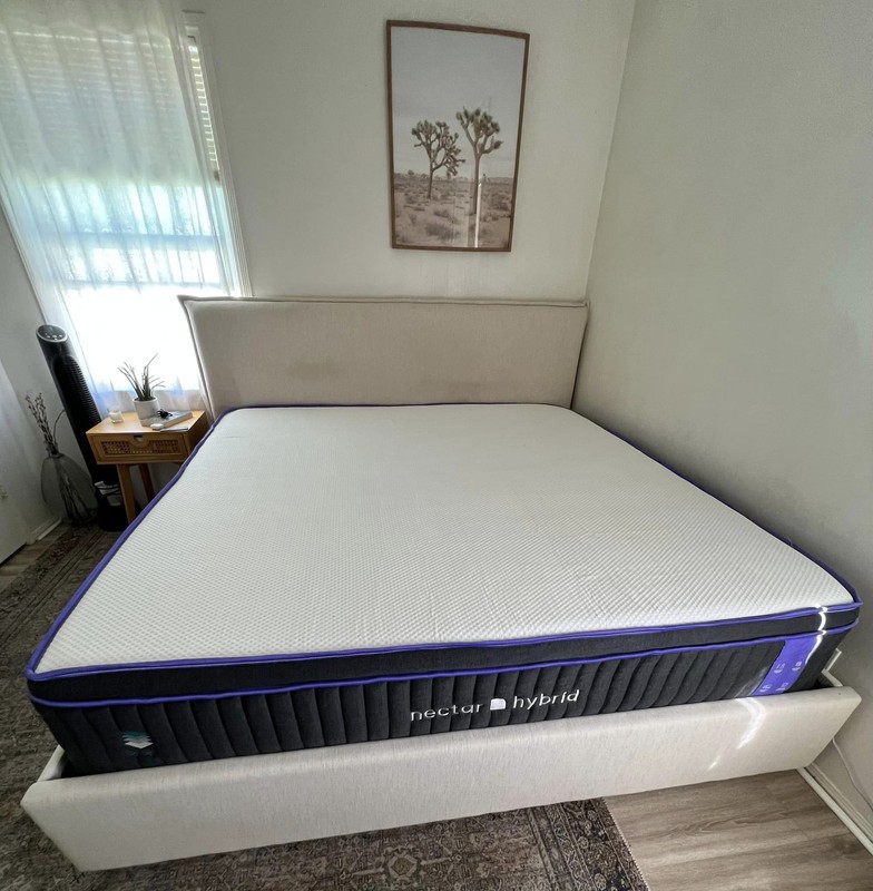 Nectar Premier Hybrid Mattress KING / FREE Delivery