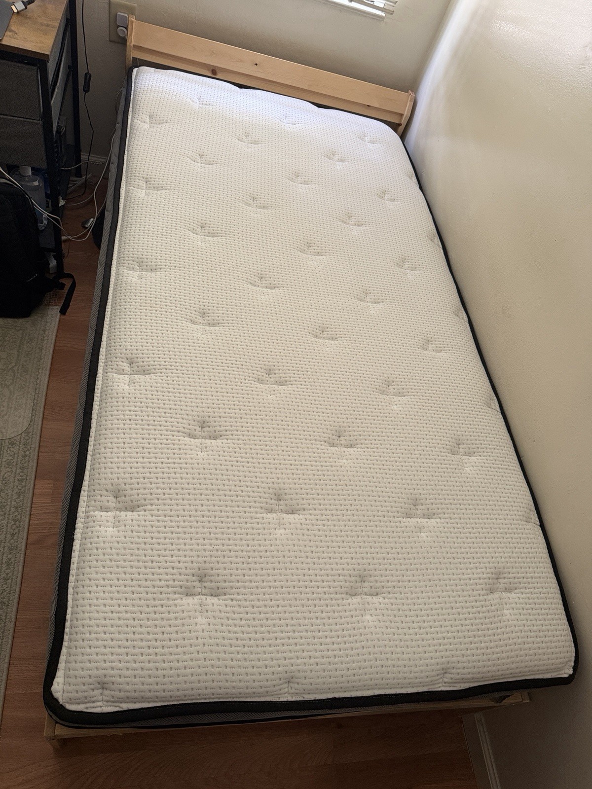 Twin Memory Foam + Spring Mattress, Medium Firm, White/Black