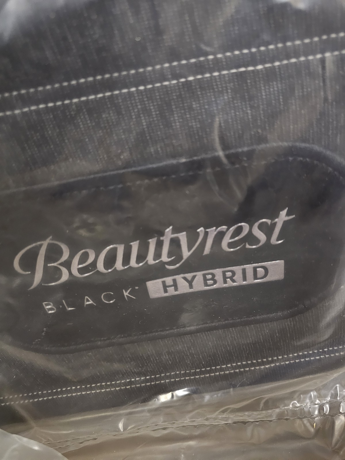 Queen Beautyrest Black Hybrid LX Class Medium Mattress NEW IN FACTORY BOX
