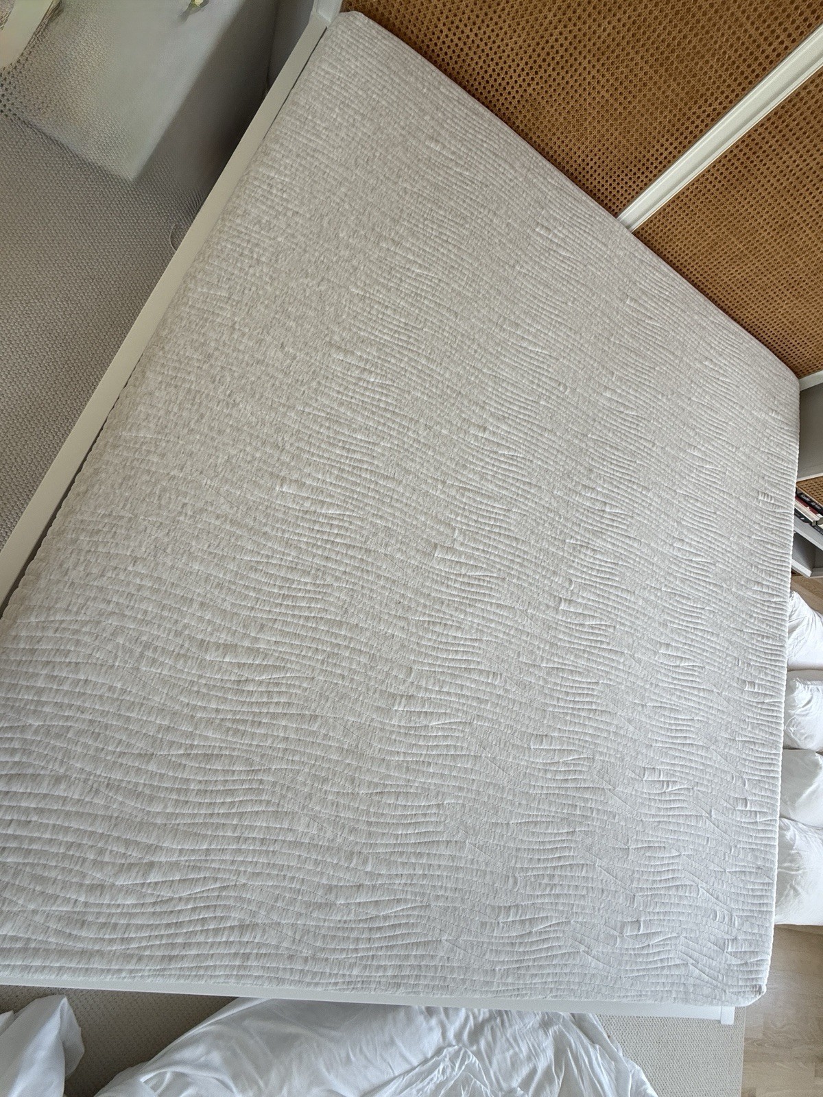 Sleep Number Mattress King Model 2010 P5. Pristine Condition.