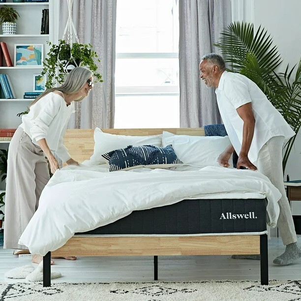 The Allswell 10″ Bed in a Box Hybrid Mattress, Queen, Brand New, Memory Foam