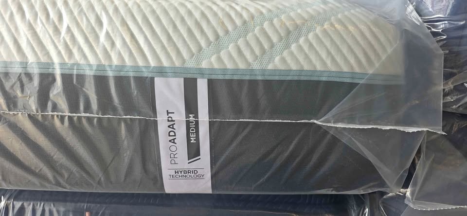 🛏️ Tempur-Pedic ProAdapt Medium Hybrid 1.0 King Mattress
