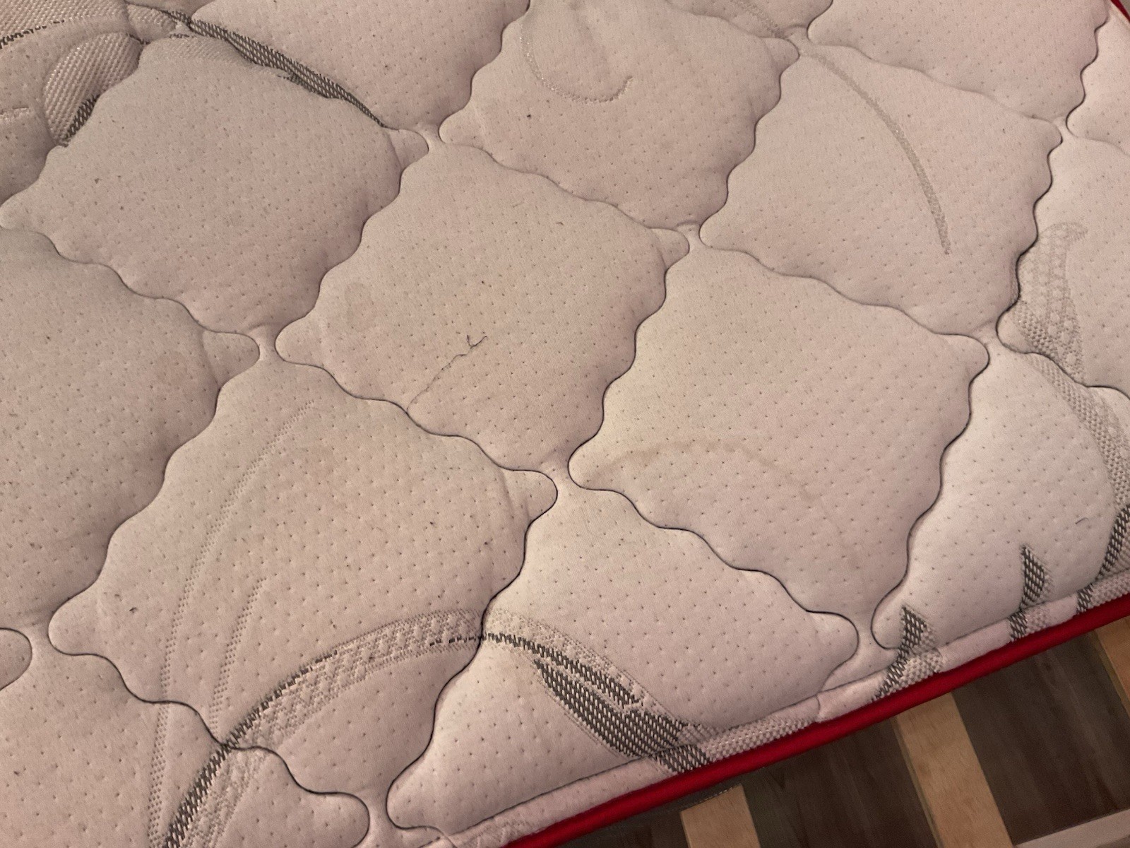 Good Quality Titanium Plush Twin Mattress