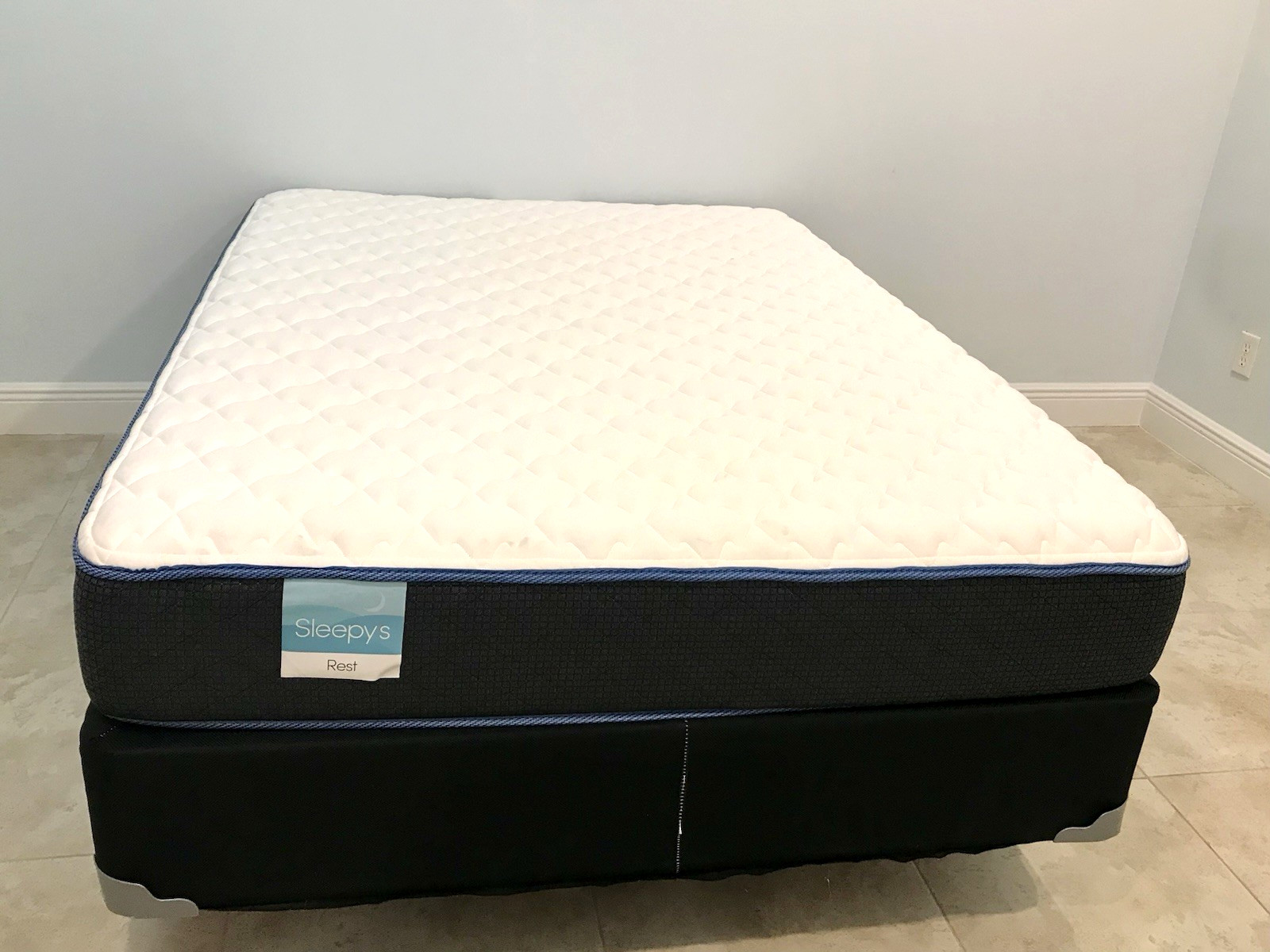 Full Mattress, Box Spring, Bed Frame, 2 Sets Bed Sheets w/Pillow Cases, Sleepys