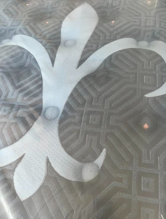 Queen Stearns & Foster Lux Estate Medium