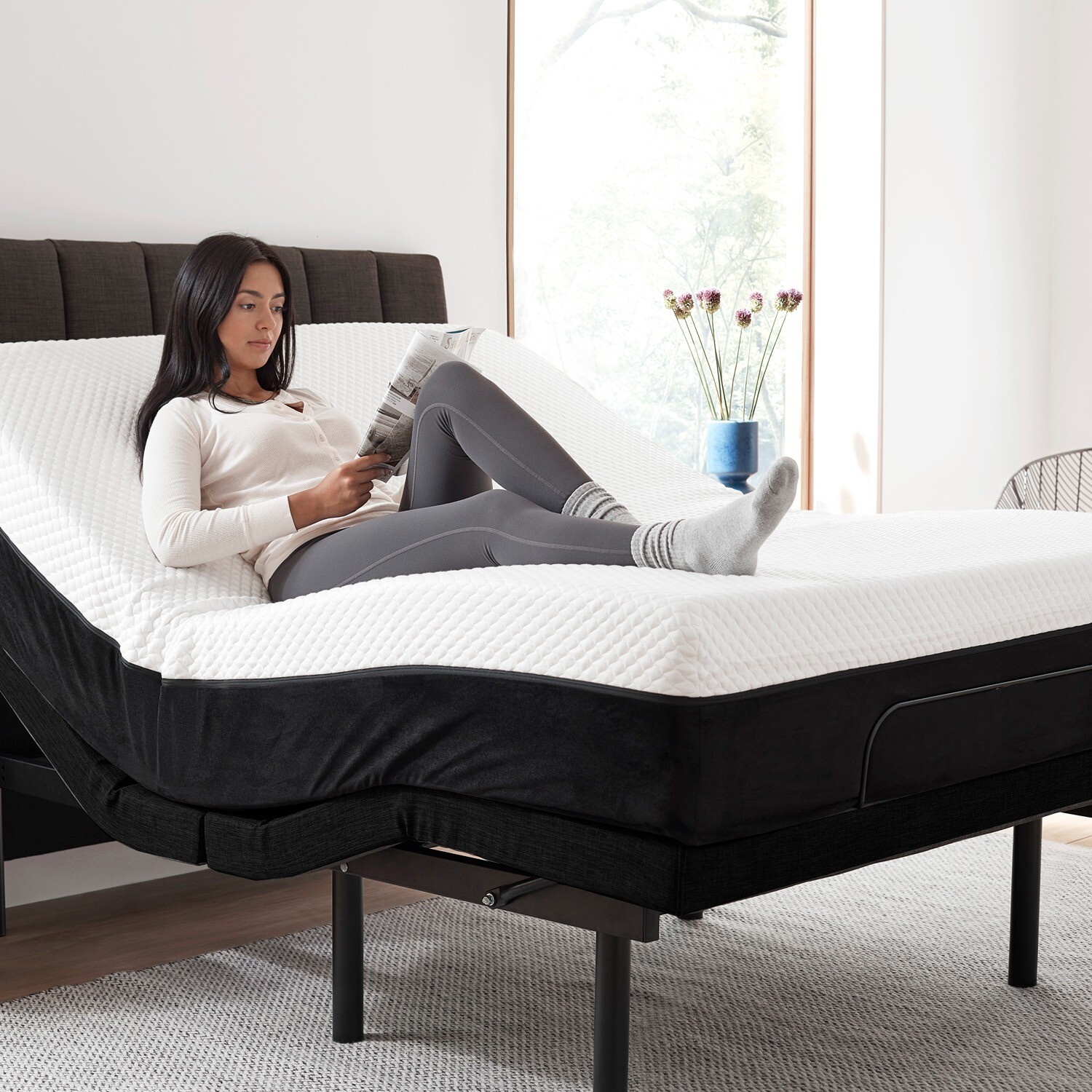 Adjustable Bed Base Massage Bed Frame Optional Remote, USB Ports, LED